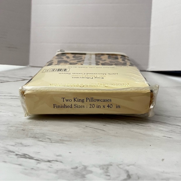 Two King Size Leopard Print Pillowcases 300 Thread Count Brown/Black 20" X 40" - Picture 5 of 5